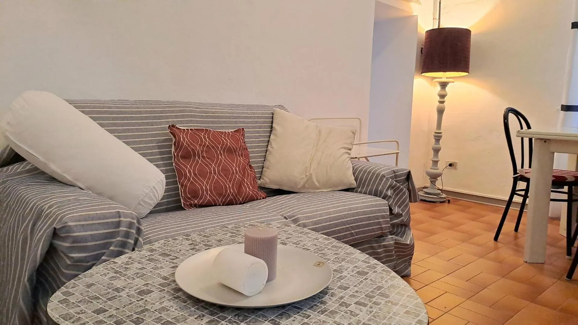 Blue Breeze Apartment Germignaga 0*,